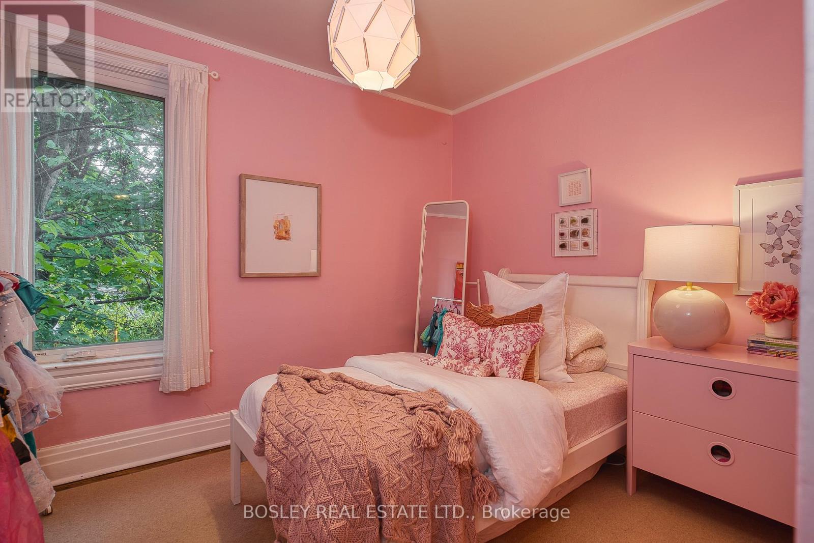 60 Grenadier Road, Toronto, Ontario  M6R 1R2 - Photo 24 - W12507590