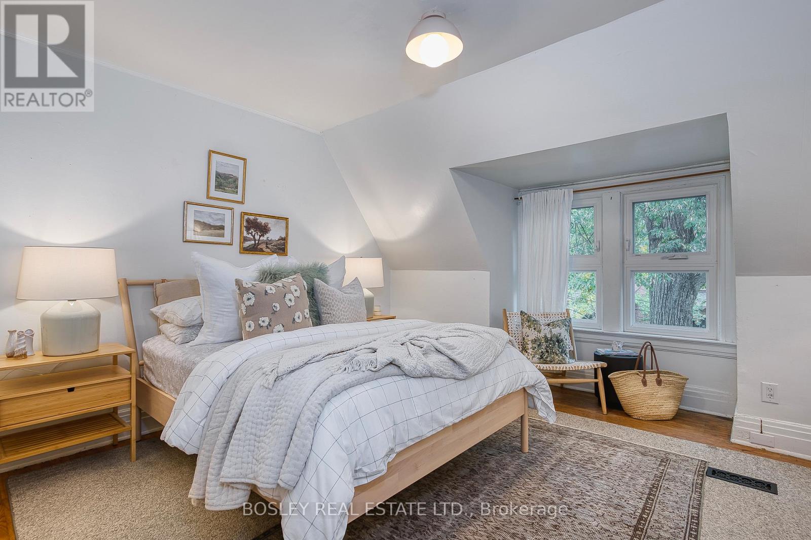 60 Grenadier Road, Toronto, Ontario  M6R 1R2 - Photo 32 - W12507590