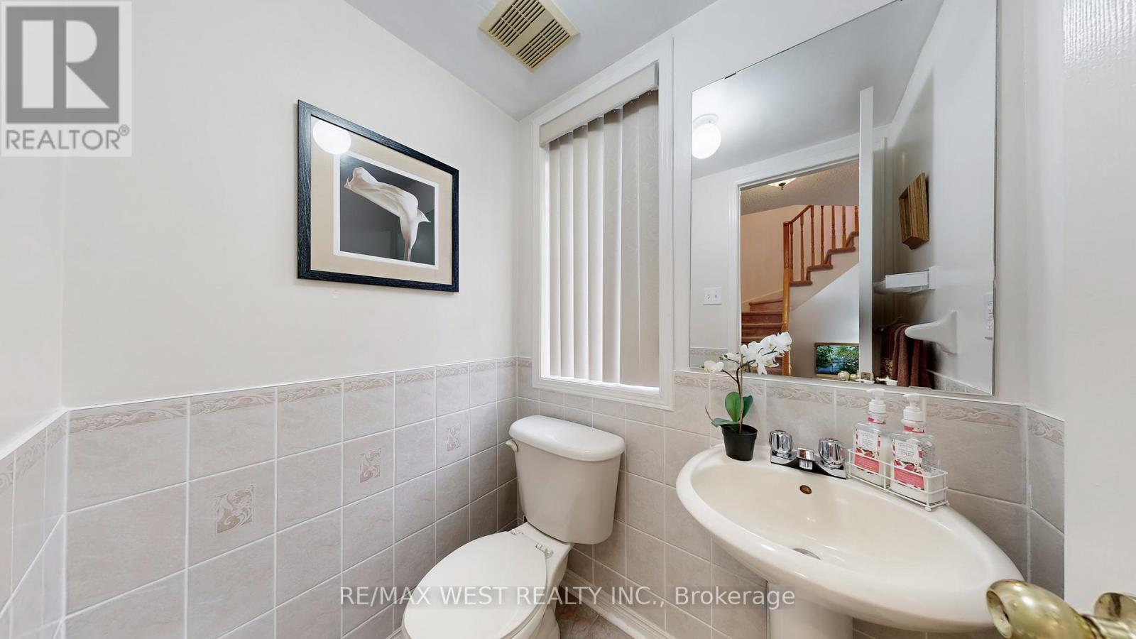 1 Platinum Drive, Toronto, Ontario  M6M 5K1 - Photo 21 - W12507594