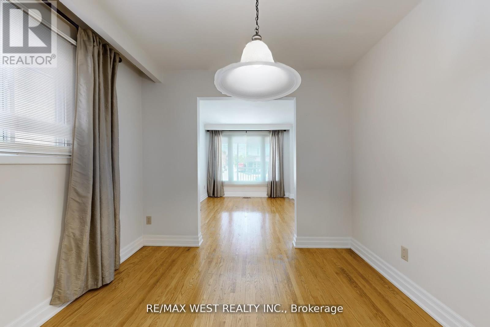 304 Concord Avenue, Toronto, Ontario  M6H 2P6 - Photo 13 - W12507608