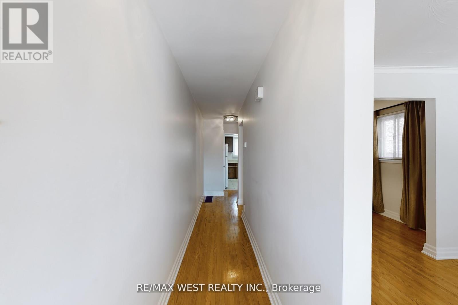 304 Concord Avenue, Toronto, Ontario  M6H 2P6 - Photo 21 - W12507608