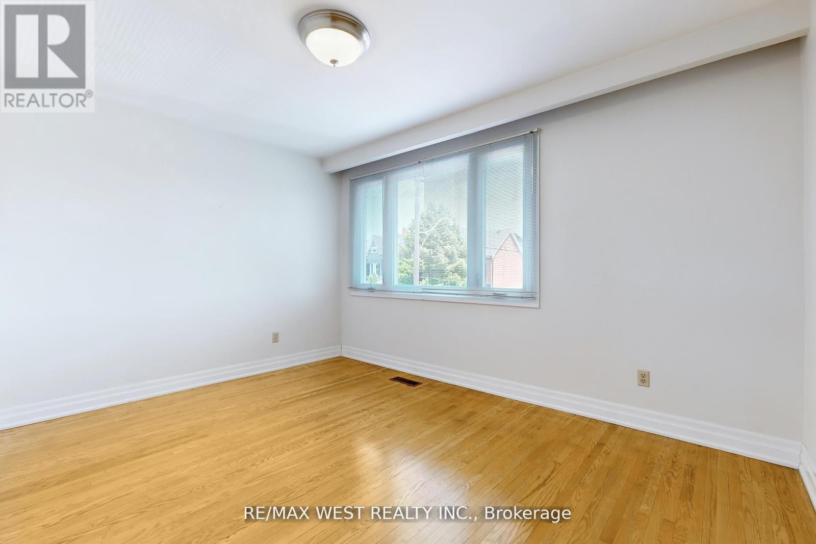 304 Concord Avenue, Toronto, Ontario  M6H 2P6 - Photo 24 - W12507608