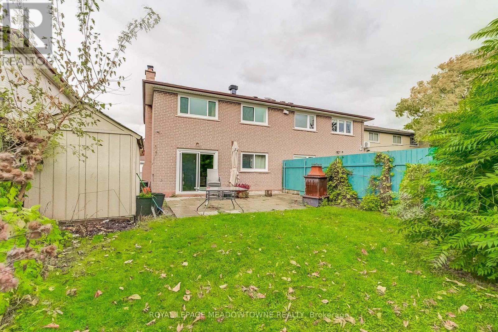 562 Raphael Avenue, Mississauga, Ontario  L5G 1W8 - Photo 32 - W12507612