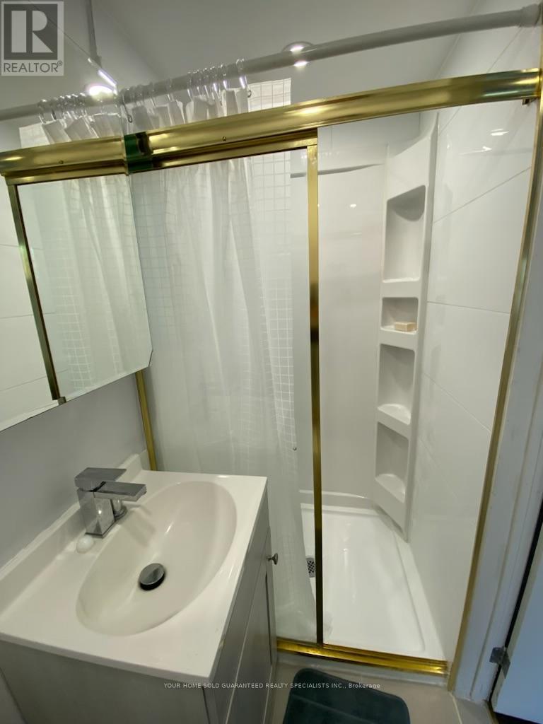 2518 Lake Shore Boulevard W, Toronto, Ontario  M8V 1E1 - Photo 6 - W12507626