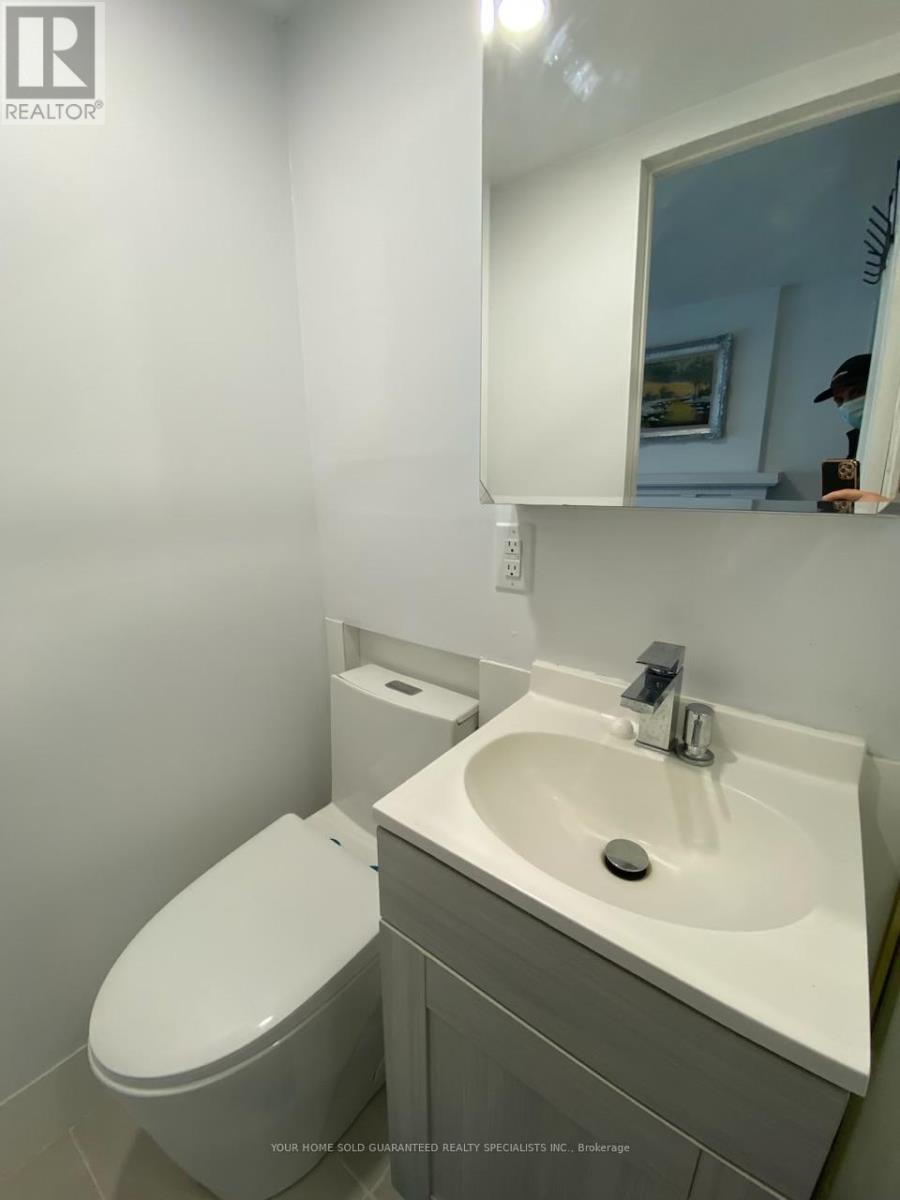 2518 Lake Shore Boulevard W, Toronto, Ontario  M8V 1E1 - Photo 7 - W12507626