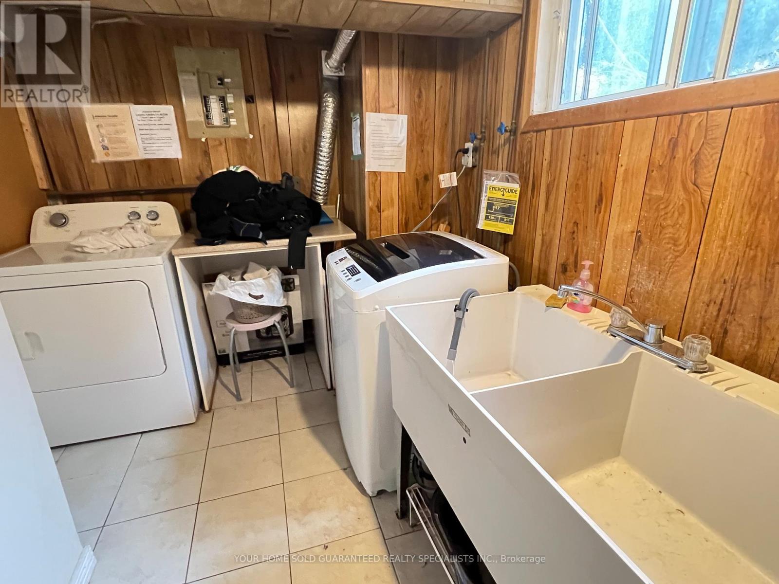 2518 Lake Shore Boulevard W, Toronto, Ontario  M8V 1E1 - Photo 8 - W12507626