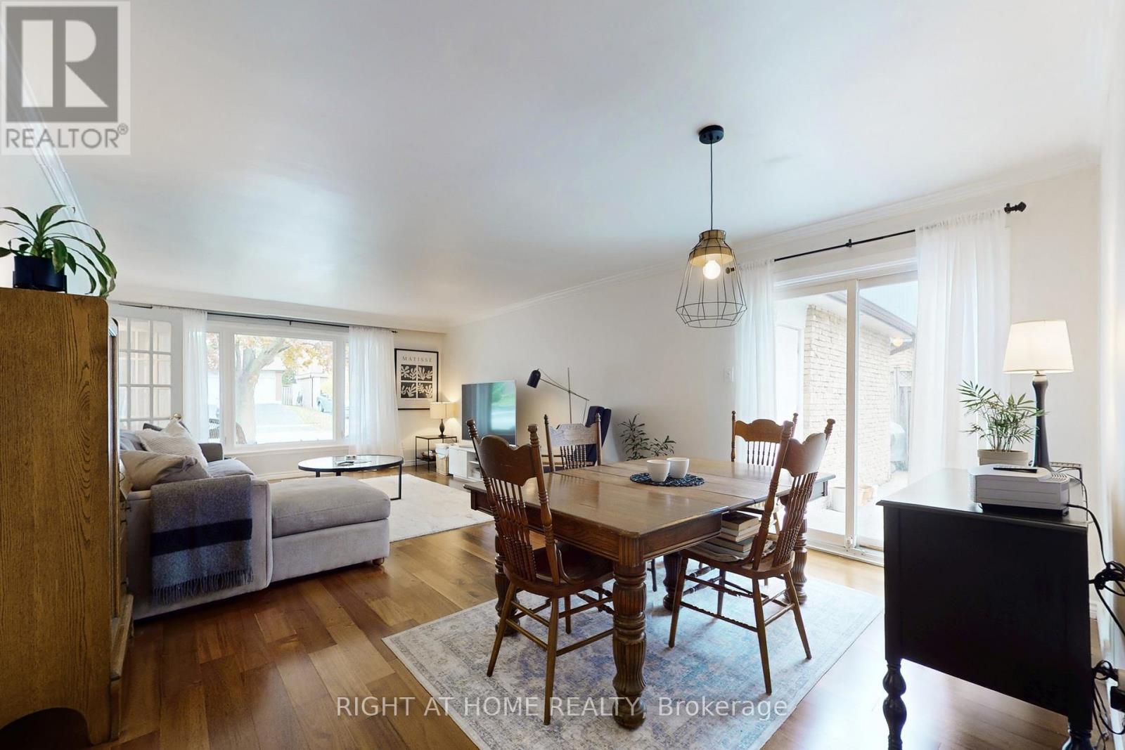 7161 Tamar Road, Mississauga, Ontario L5N 1Y7 - Photo 11 - W12507640