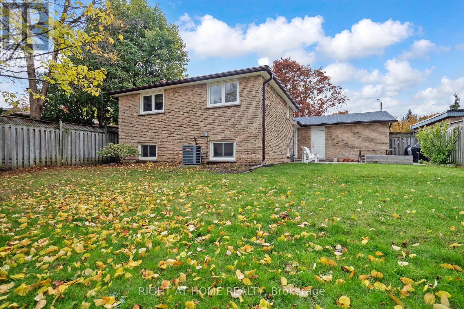 7161 Tamar Road, Mississauga, Ontario L5N 1Y7 - Photo 40 - W12507640