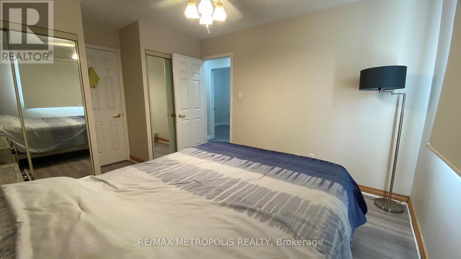 Upper - 6 Madoc Drive, Brampton, Ontario  L6V 1Z9 - Photo 14 - W12507642