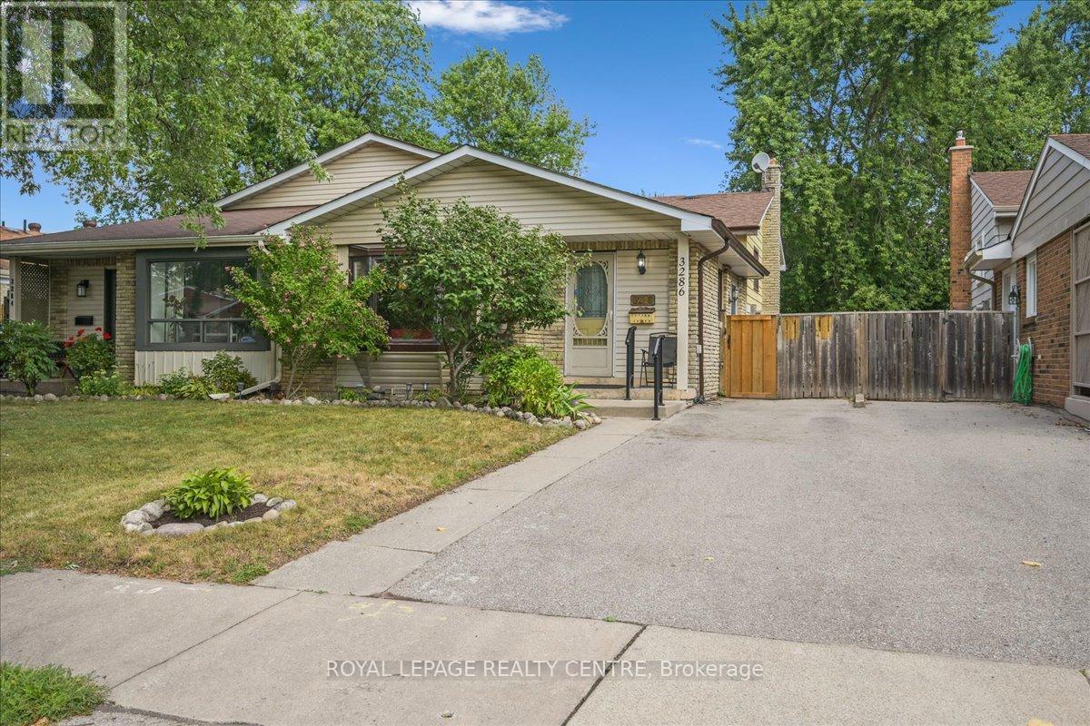 3286 MASTHEAD CRESCENT, Mississauga, Ontario