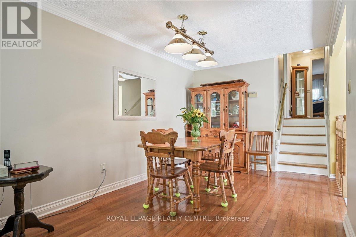 3286 Masthead Crescent, Mississauga, Ontario  L5L 1H1 - Photo 10 - W12507652