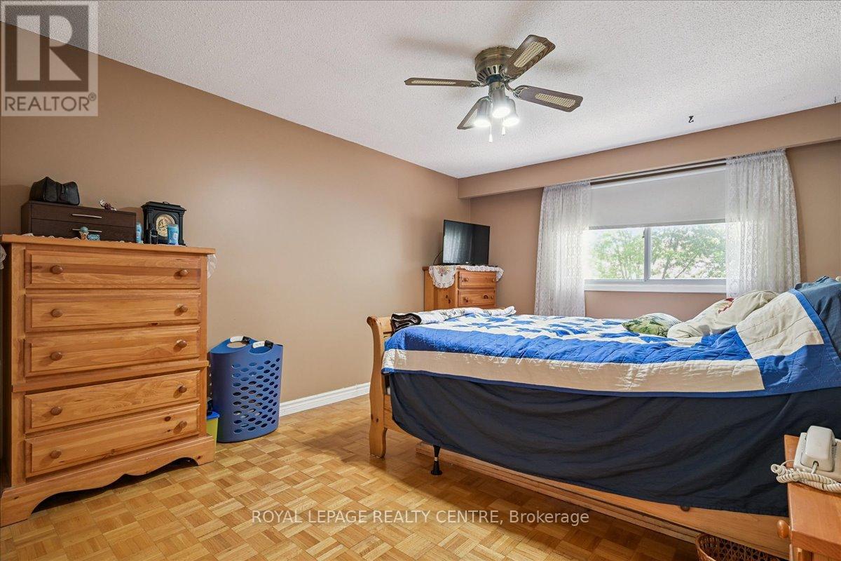3286 Masthead Crescent, Mississauga, Ontario  L5L 1H1 - Photo 23 - W12507652