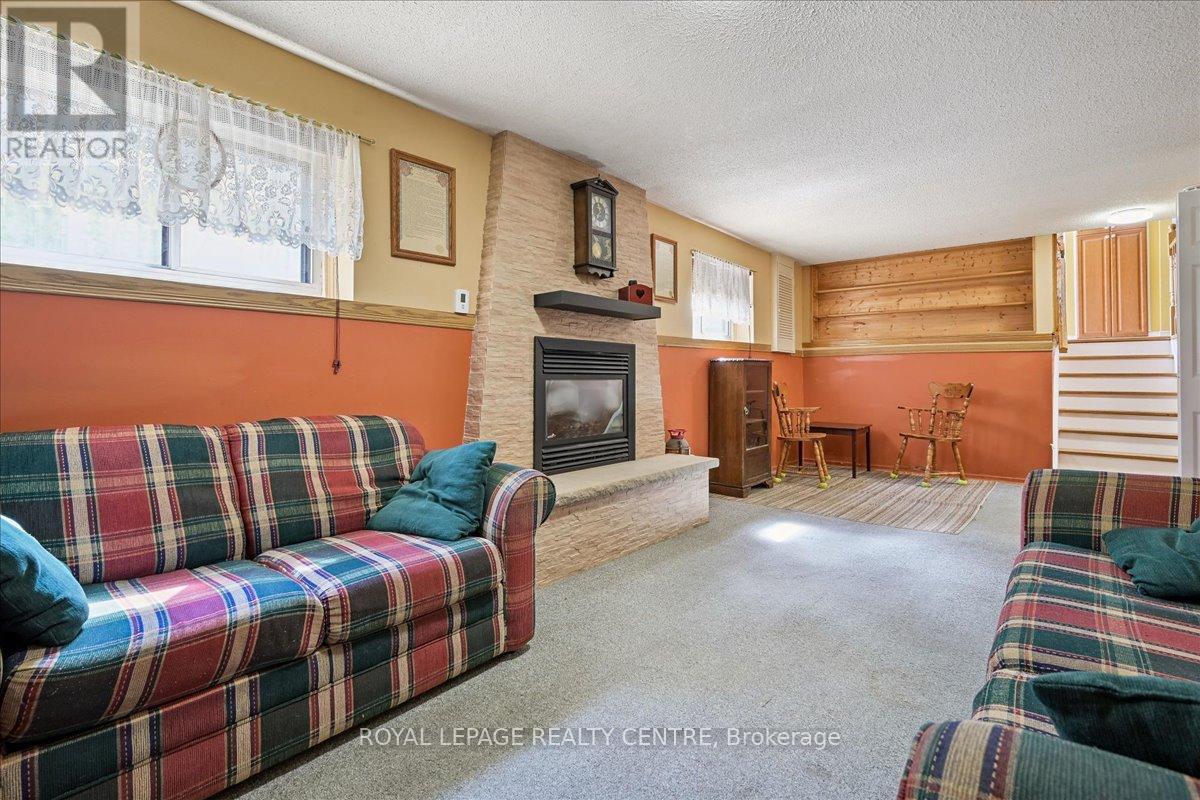 3286 Masthead Crescent, Mississauga, Ontario  L5L 1H1 - Photo 26 - W12507652