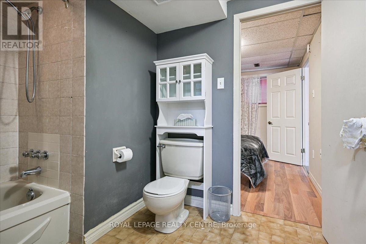 3286 Masthead Crescent, Mississauga, Ontario  L5L 1H1 - Photo 30 - W12507652