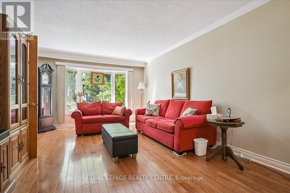 3286 Masthead Crescent, Mississauga, Ontario  L5L 1H1 - Photo 9 - W12507652