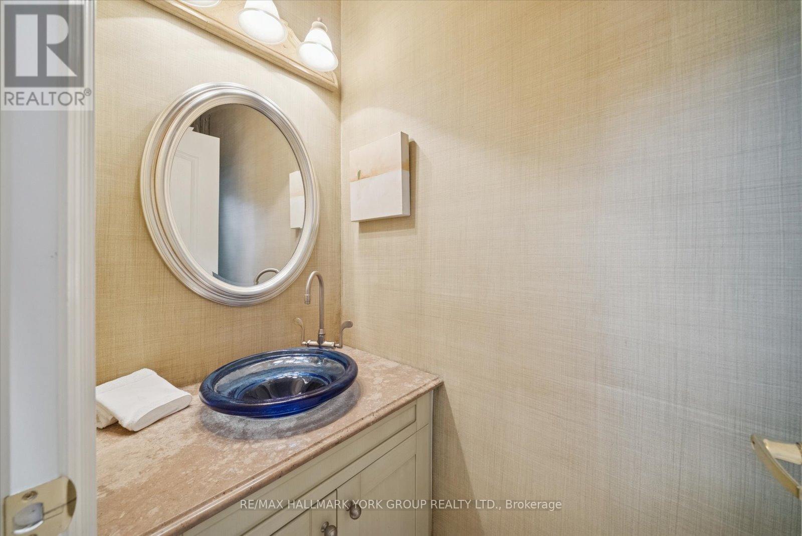 17 - 85 Church Street, Mississauga, Ontario  L5M 1M6 - Photo 10 - W12507656