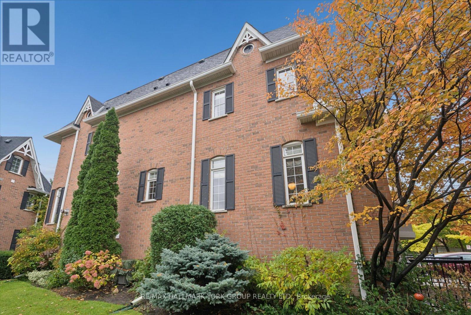 17 - 85 Church Street, Mississauga, Ontario  L5M 1M6 - Photo 37 - W12507656