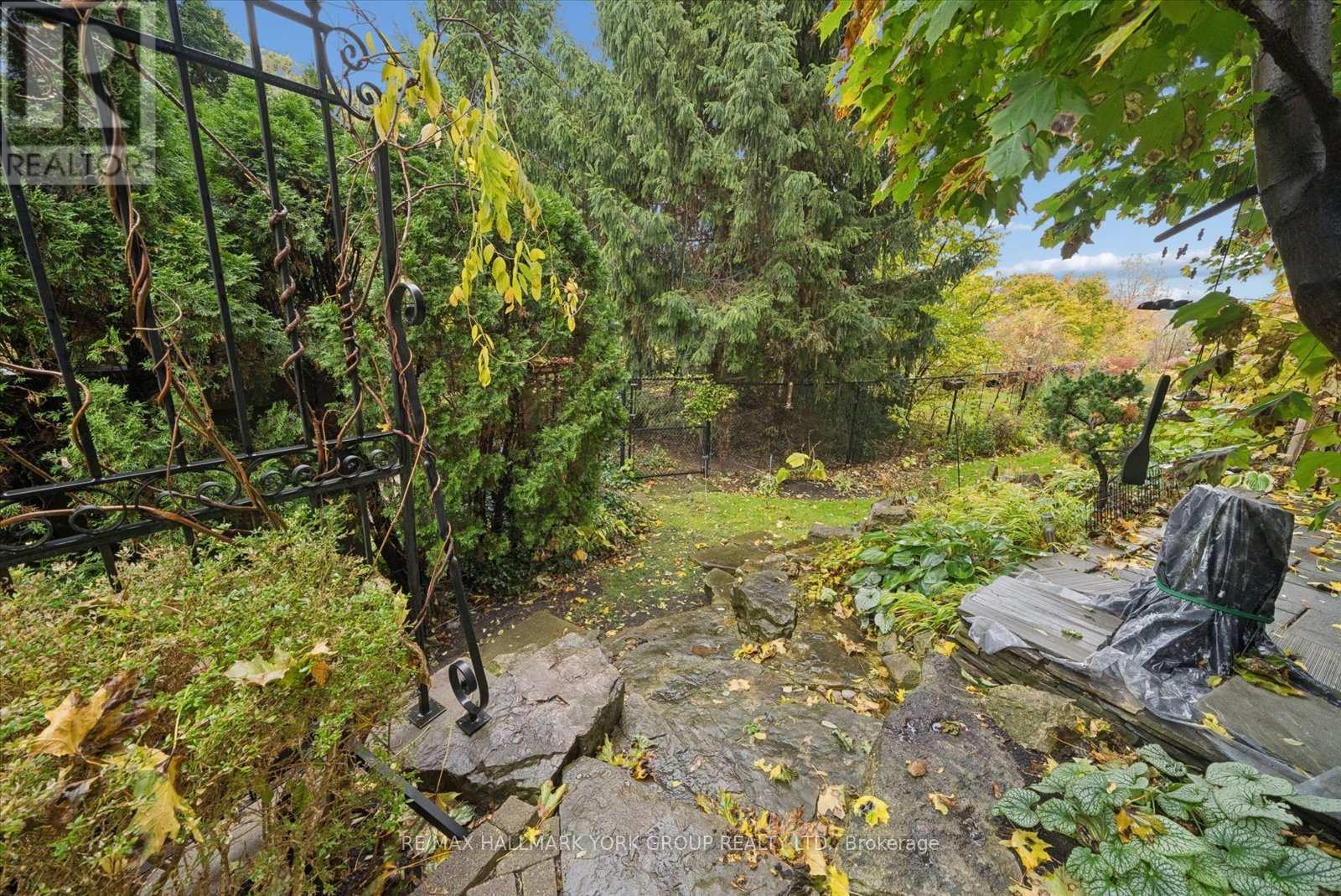 17 - 85 Church Street, Mississauga, Ontario  L5M 1M6 - Photo 38 - W12507656