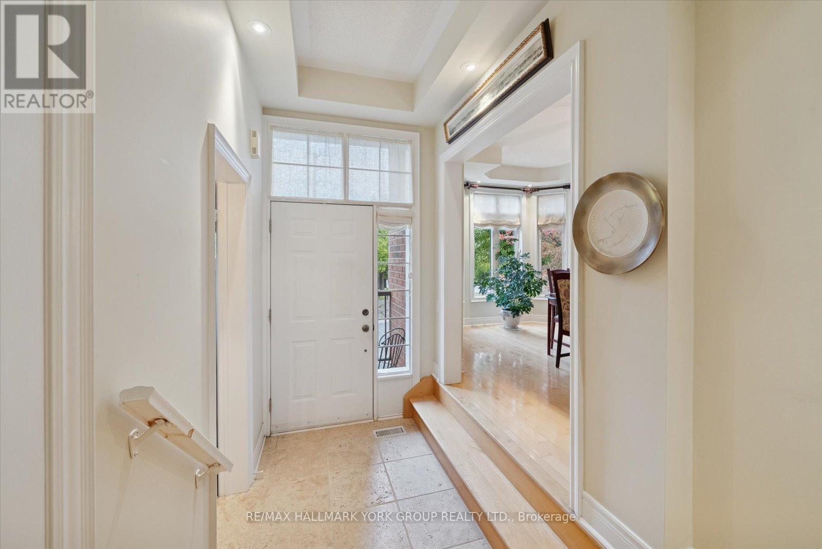 17 - 85 Church Street, Mississauga, Ontario  L5M 1M6 - Photo 4 - W12507656