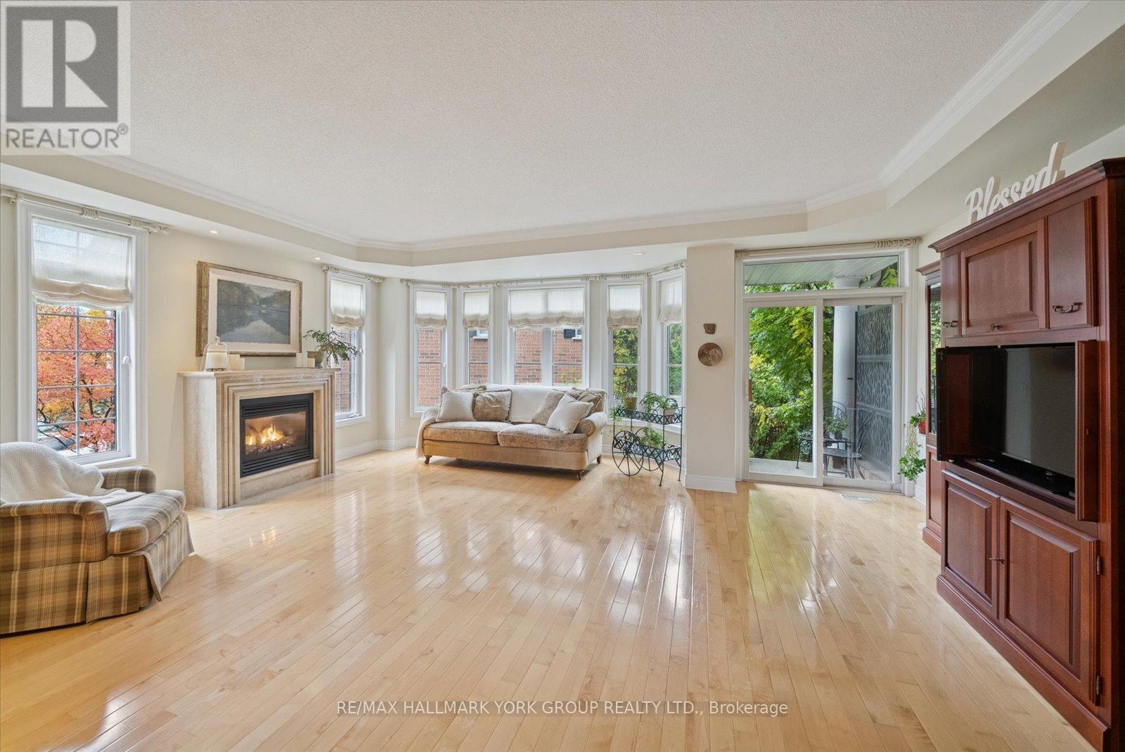 17 - 85 Church Street, Mississauga, Ontario  L5M 1M6 - Photo 8 - W12507656