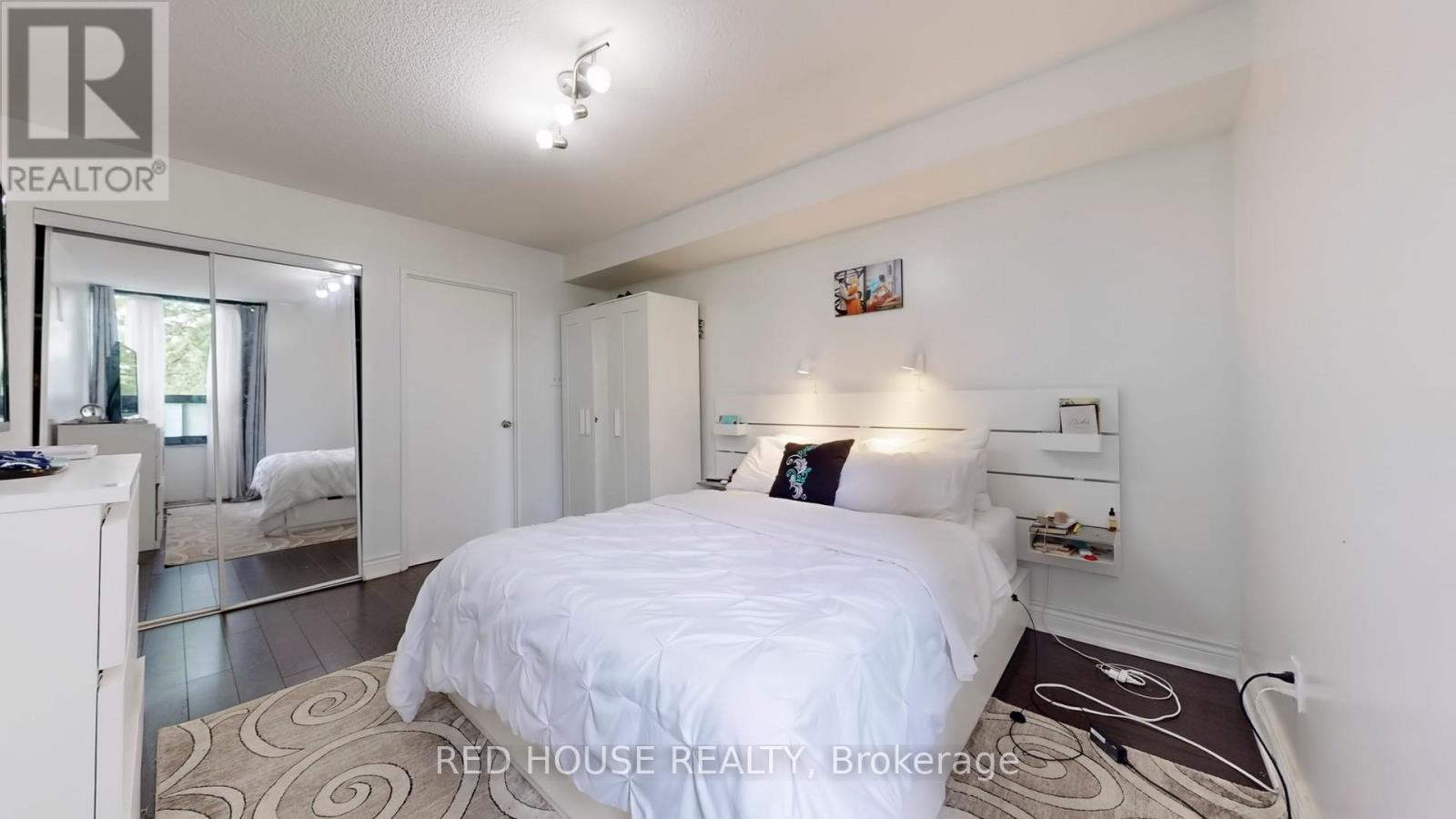 413 - 50 Mississauga Valley Boulevard, Mississauga, Ontario  L5A 3S2 - Photo 12 - W12507718