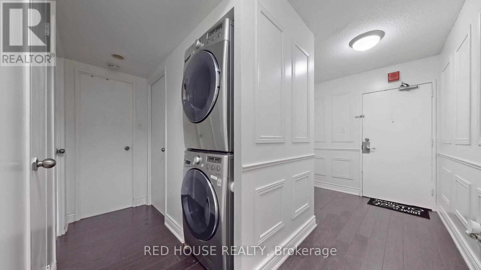 413 - 50 Mississauga Valley Boulevard, Mississauga, Ontario  L5A 3S2 - Photo 23 - W12507718