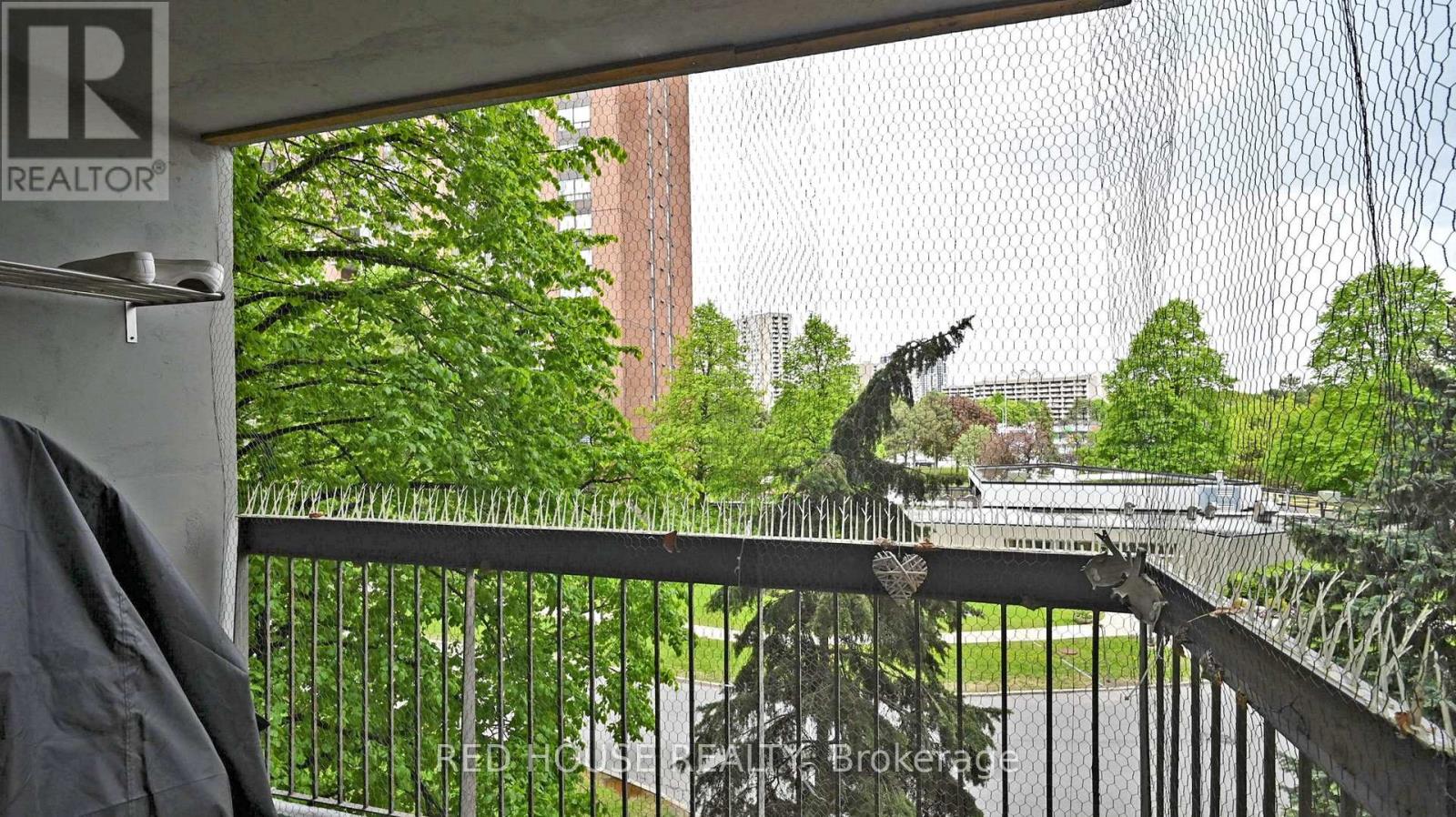 413 - 50 Mississauga Valley Boulevard, Mississauga, Ontario  L5A 3S2 - Photo 27 - W12507718