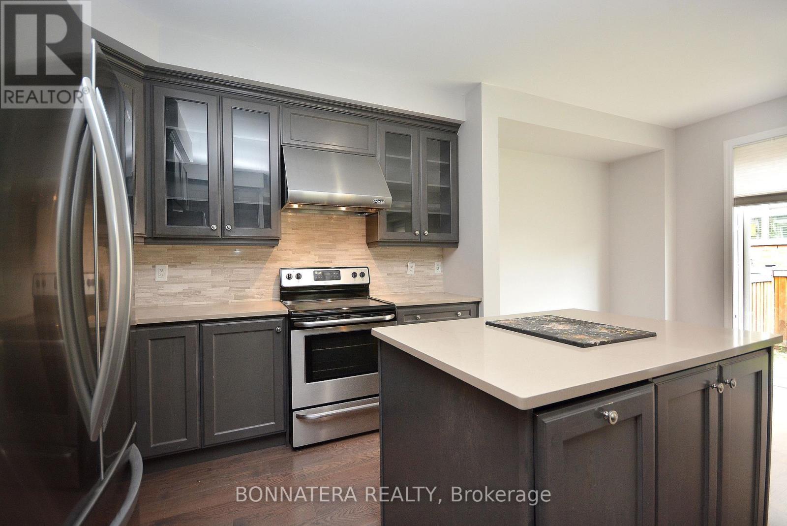 3182 Daisy Way, Oakville, Ontario  L6M 1L3 - Photo 15 - W12507726