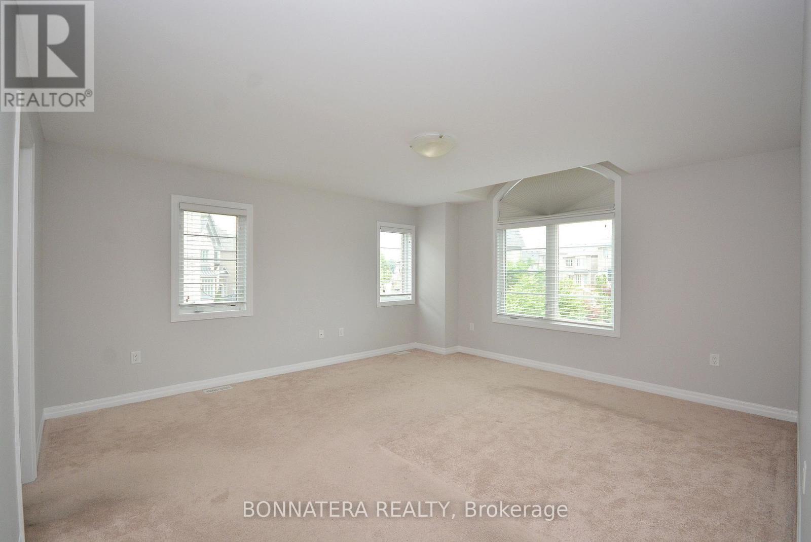 3182 Daisy Way, Oakville, Ontario  L6M 1L3 - Photo 21 - W12507726