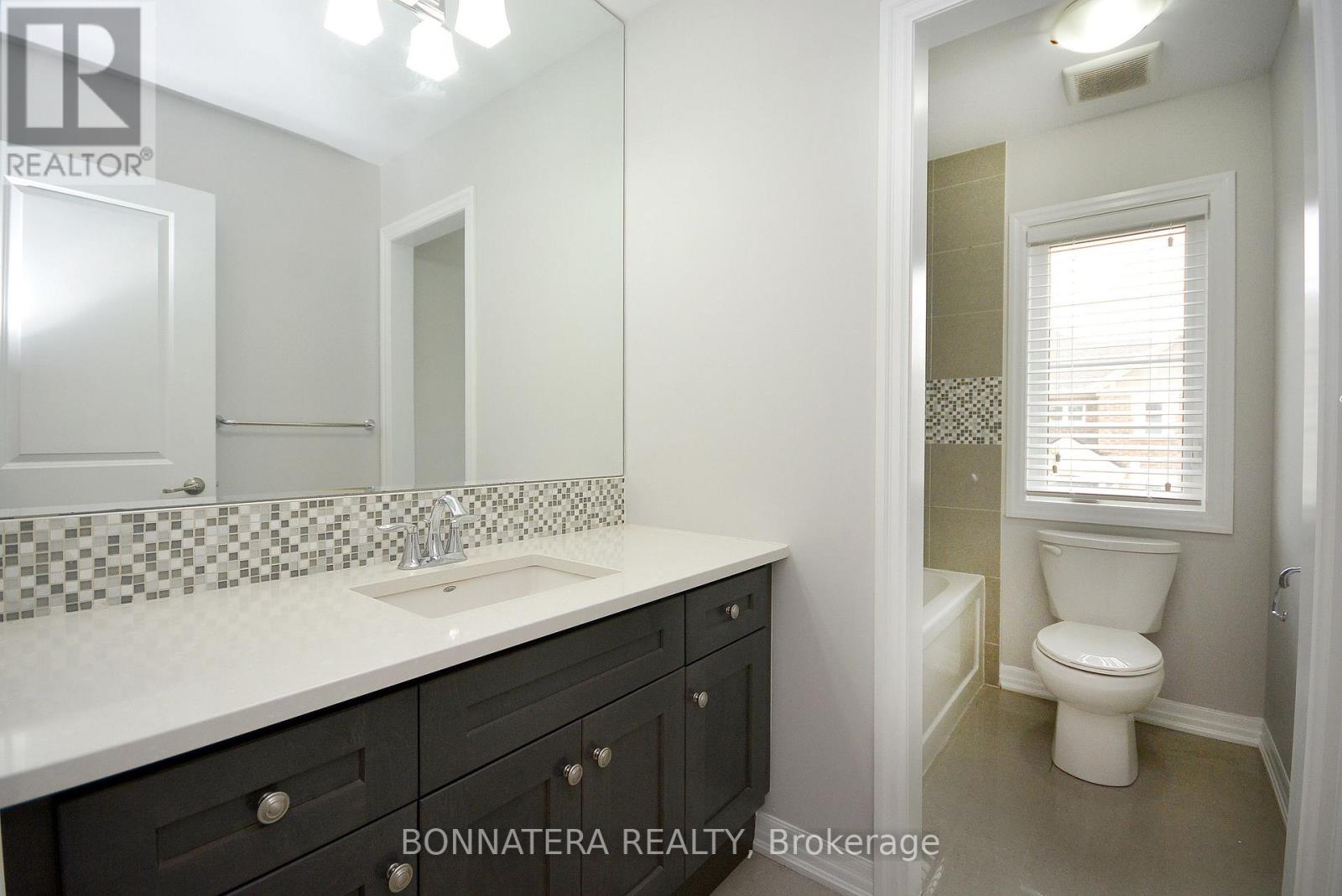 3182 Daisy Way, Oakville, Ontario  L6M 1L3 - Photo 29 - W12507726