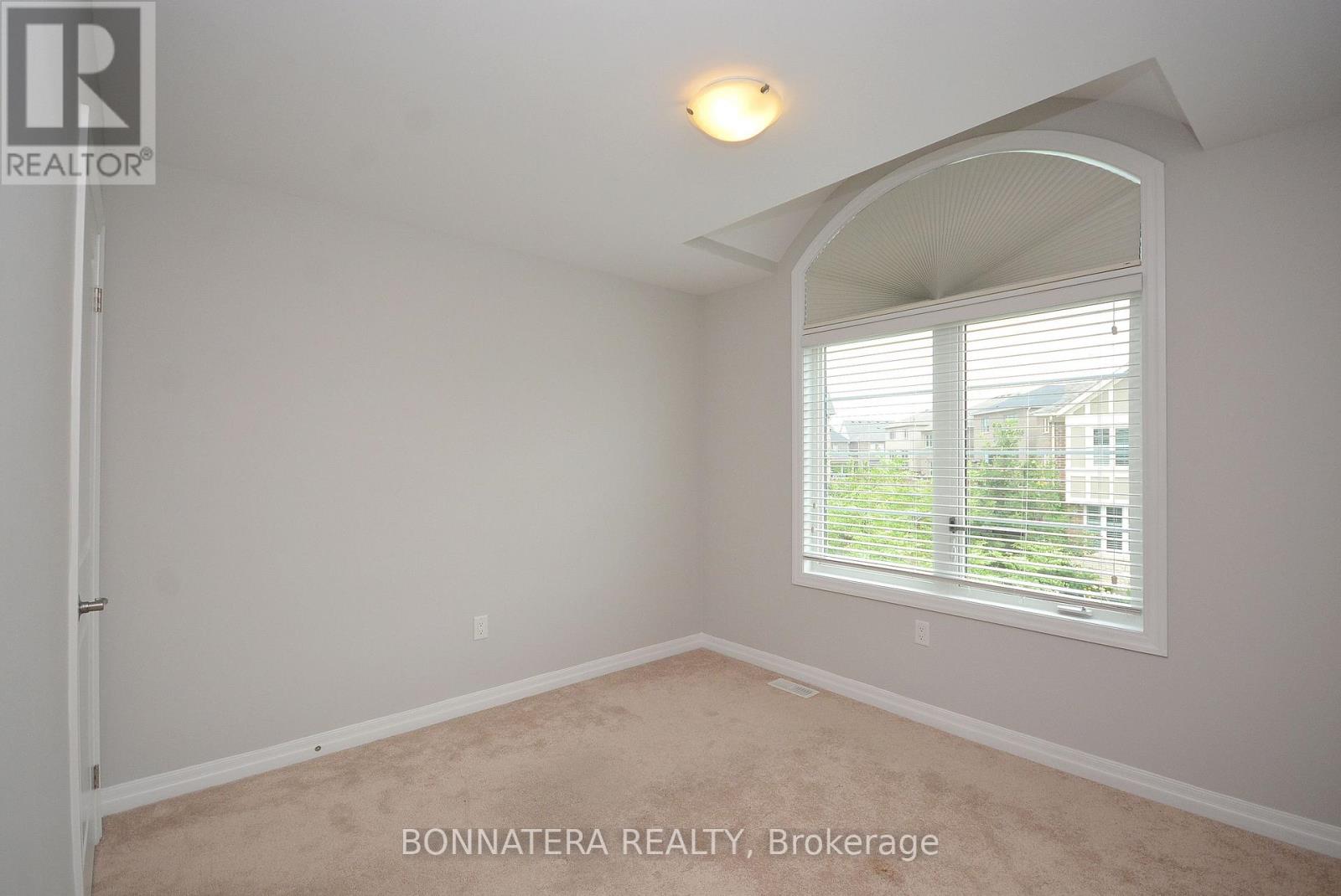 3182 Daisy Way, Oakville, Ontario  L6M 1L3 - Photo 36 - W12507726