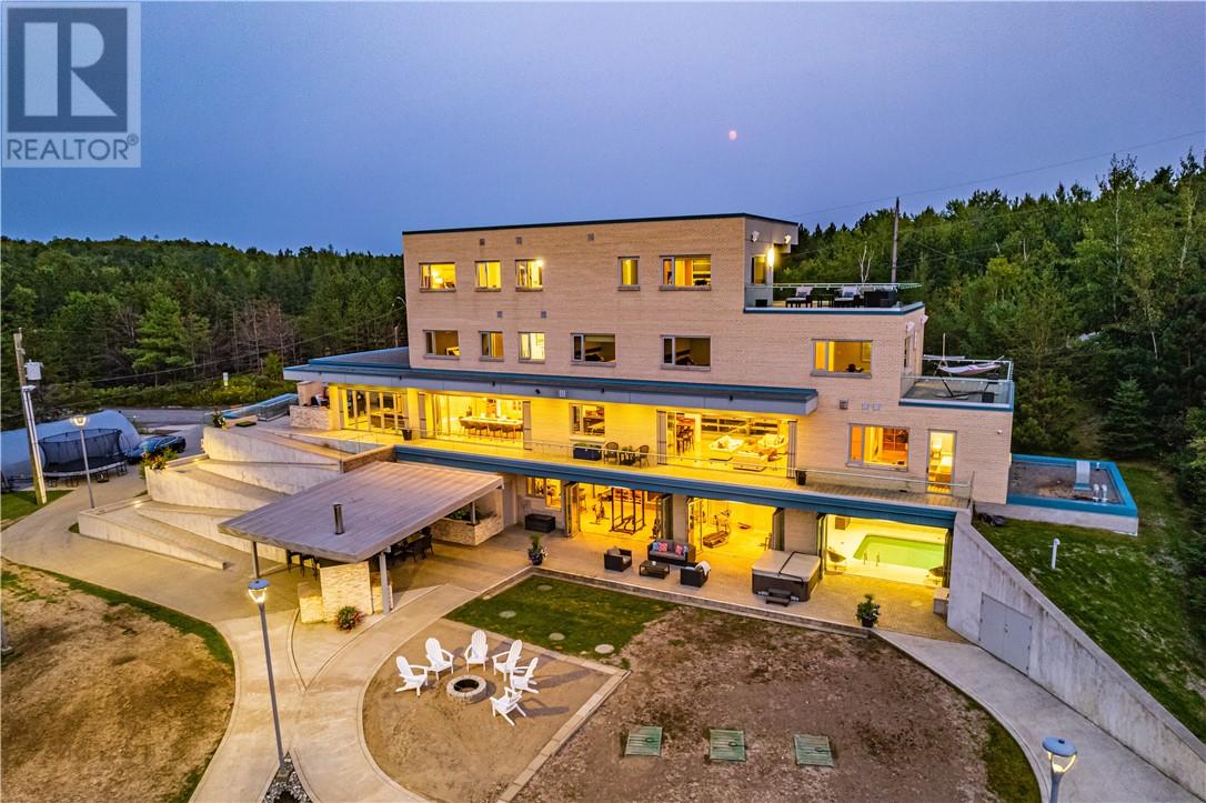 2410 South Bay, Sudbury, Ontario P3E 6H7 - Photo 6 - 2124968