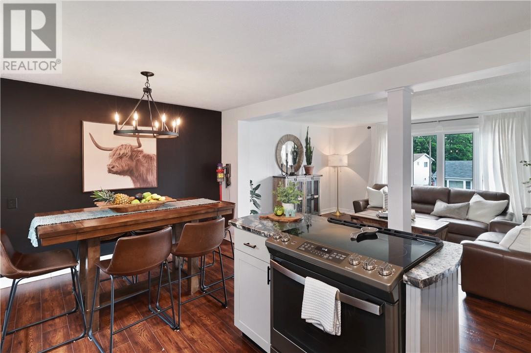 1 Gillanders Road, Elliot Lake, Ontario  P5A 1W4 - Photo 3 - 2125241