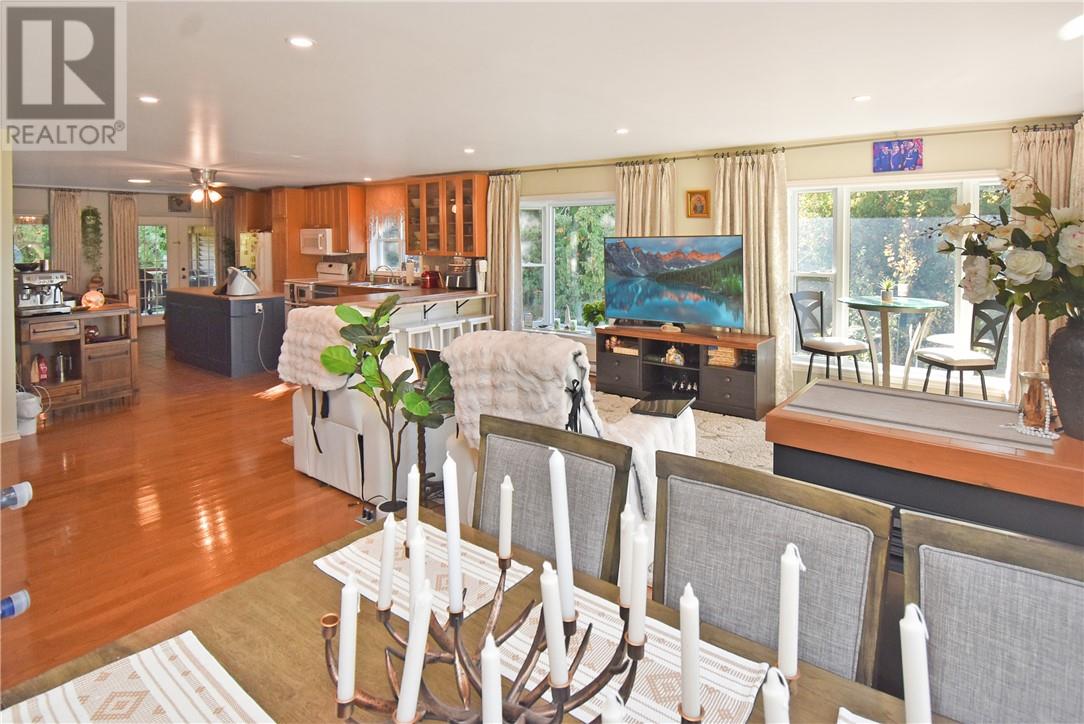 2258 B Highway 540, Little Current, Ontario P0P 1K0 - Photo 54 - 2125500