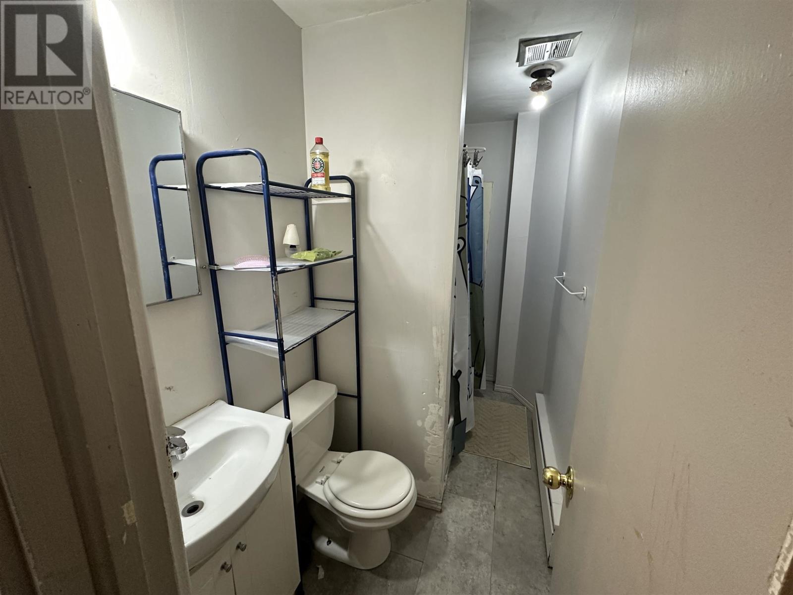 266 John St, Sault Ste. Marie, Ontario P6A 1P5 - Photo 23 - SM252945