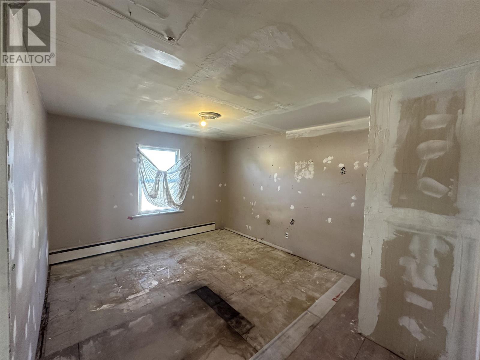 266 John St, Sault Ste. Marie, Ontario P6A 1P5 - Photo 27 - SM252945