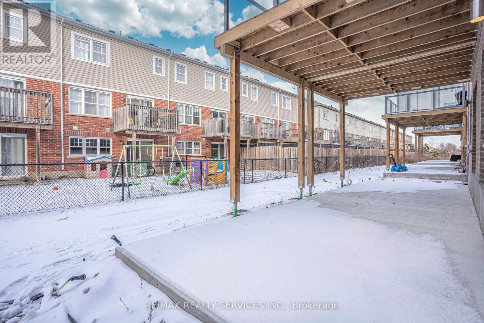 32 - 205 West Oak Trail, Kitchener, Ontario  N2R 0R9 - Photo 27 - X12507622