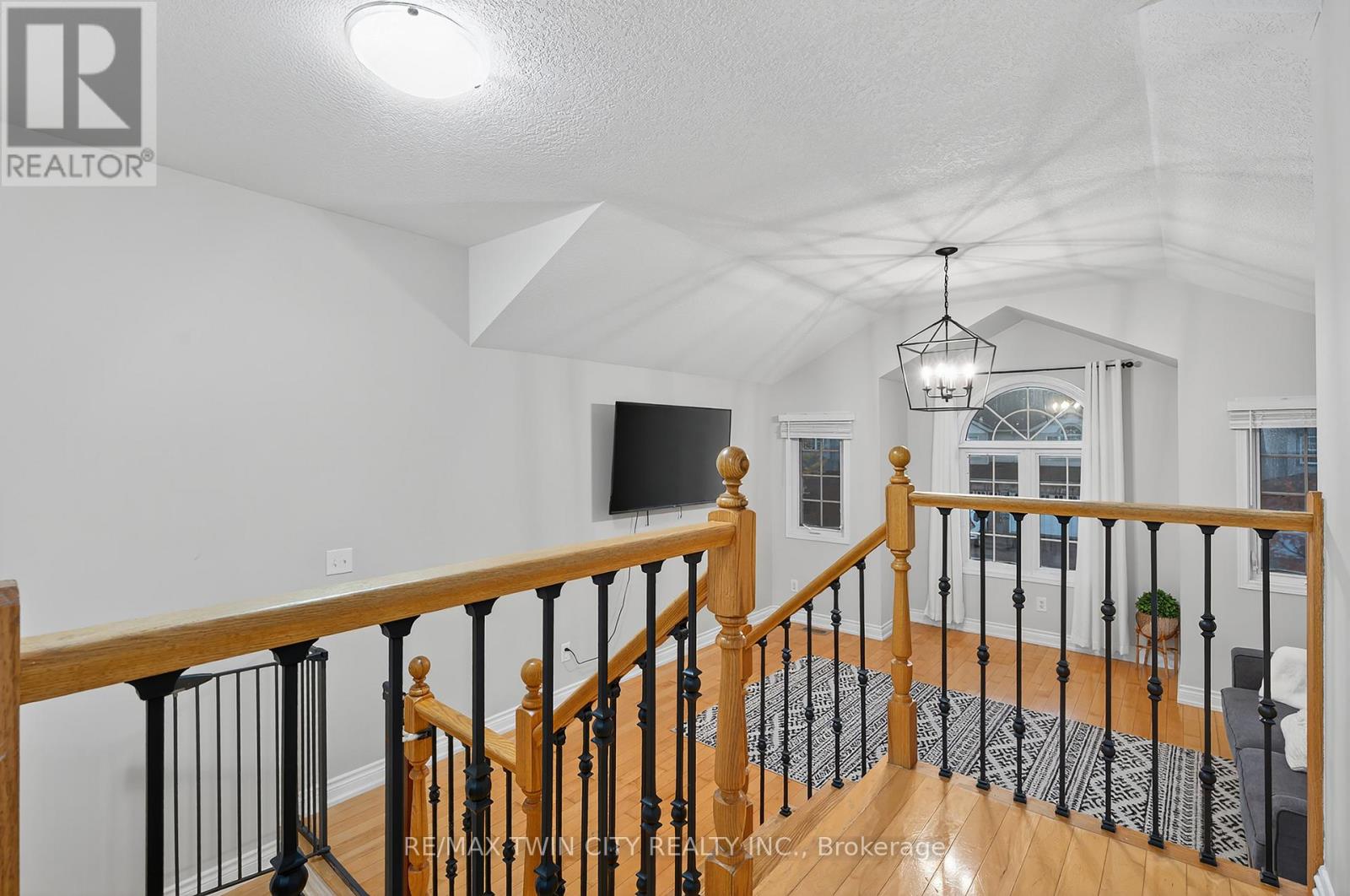 70 Cannes Street, Kitchener, Ontario  N2R 1V2 - Photo 18 - X12507632