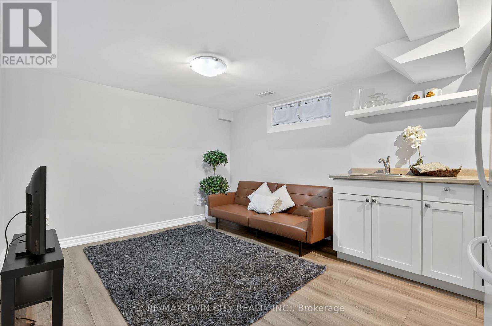 70 Cannes Street, Kitchener, Ontario  N2R 1V2 - Photo 30 - X12507632