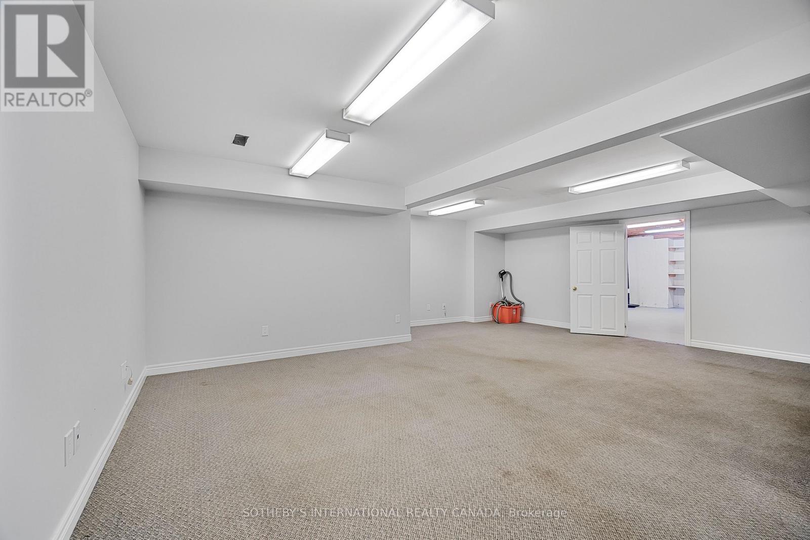 17606 Thorndale Road, Thames Centre, Ontario  N0M 2P0 - Photo 34 - X12507680