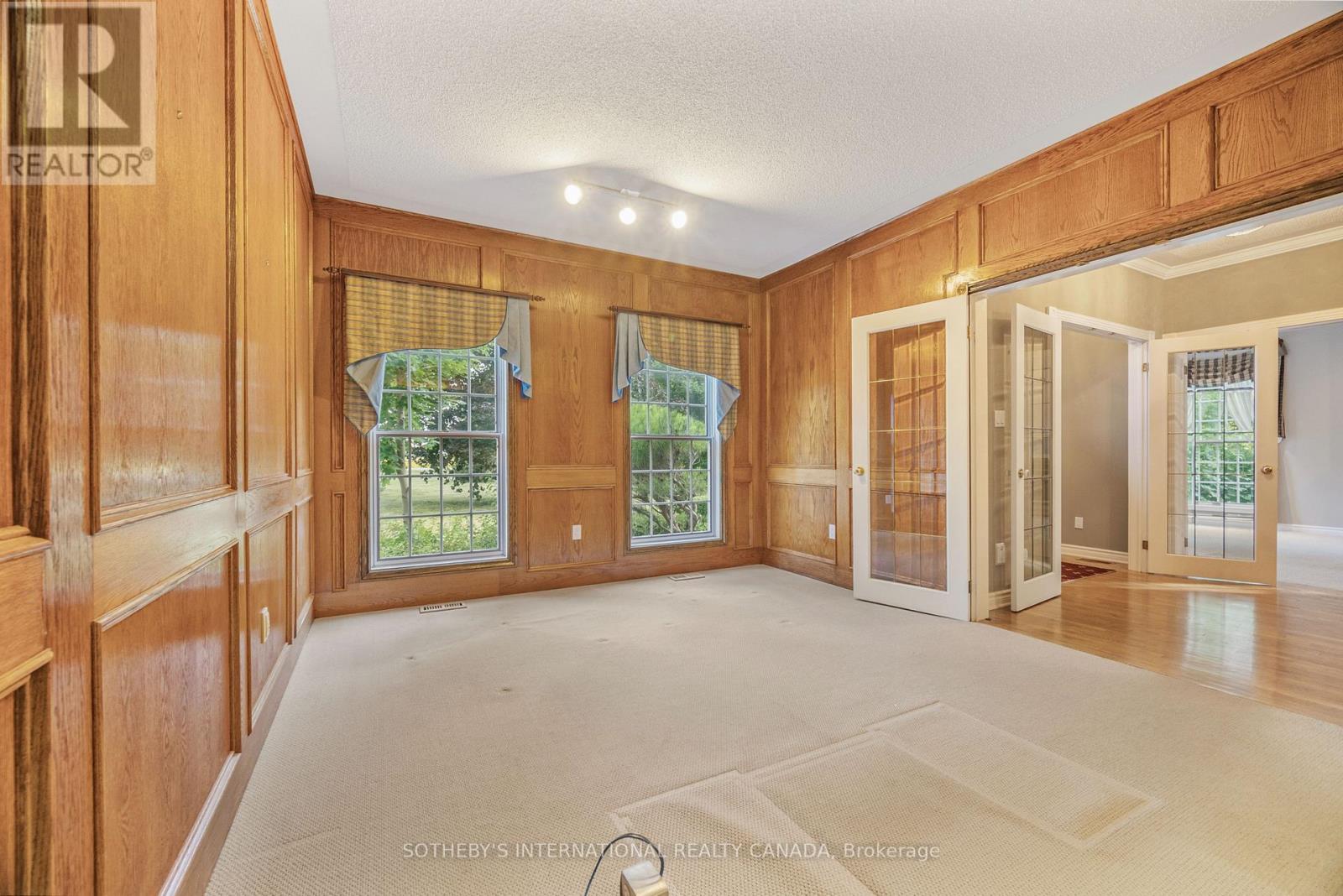 17606 Thorndale Road, Thames Centre, Ontario  N0M 2P0 - Photo 4 - X12507680