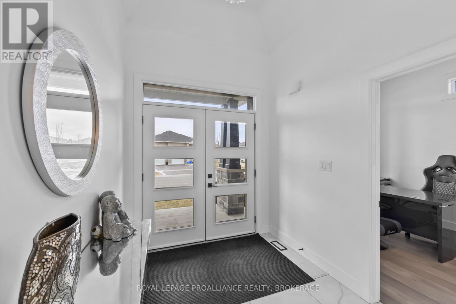 1245 Carfa Crescent, Kingston, Ontario  K7P 0M7 - Photo 10 - X12508160