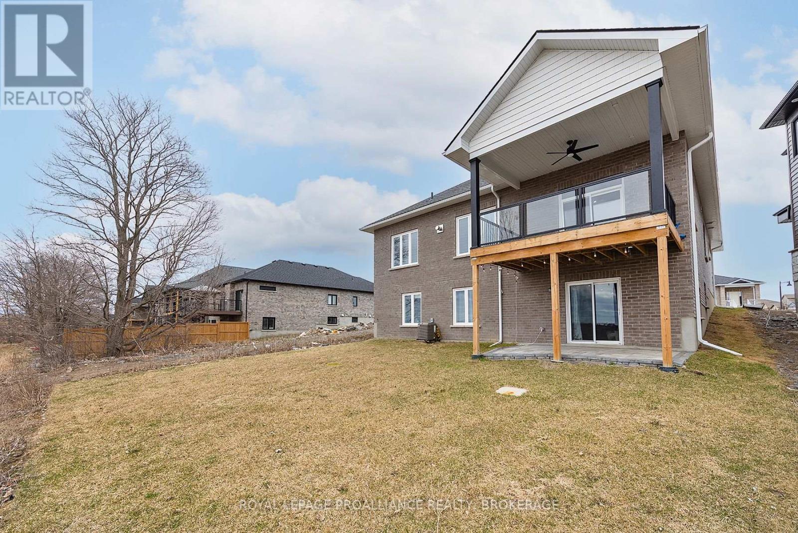 1245 Carfa Crescent, Kingston, Ontario  K7P 0M7 - Photo 5 - X12508160