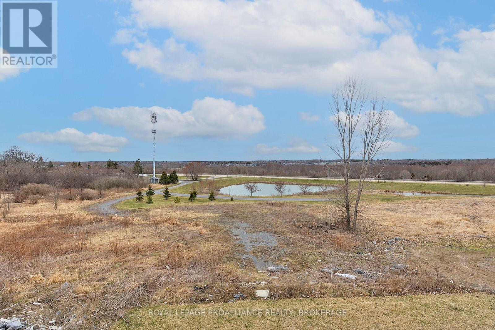 1245 Carfa Crescent, Kingston, Ontario  K7P 0M7 - Photo 8 - X12508160