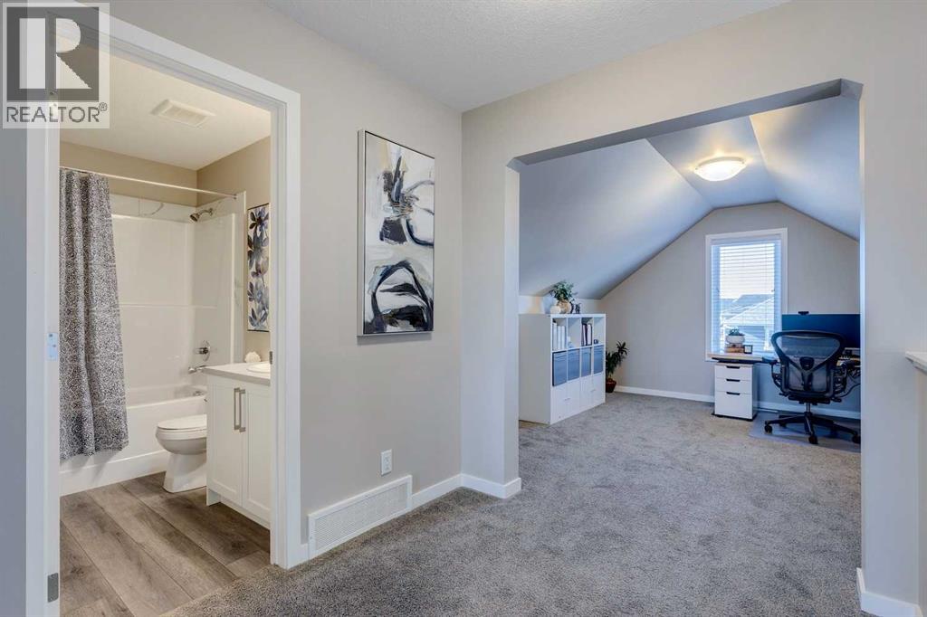 106 Magnolia Terrace Se, Calgary, Alberta  T3M 3G7 - Photo 33 - A2266318