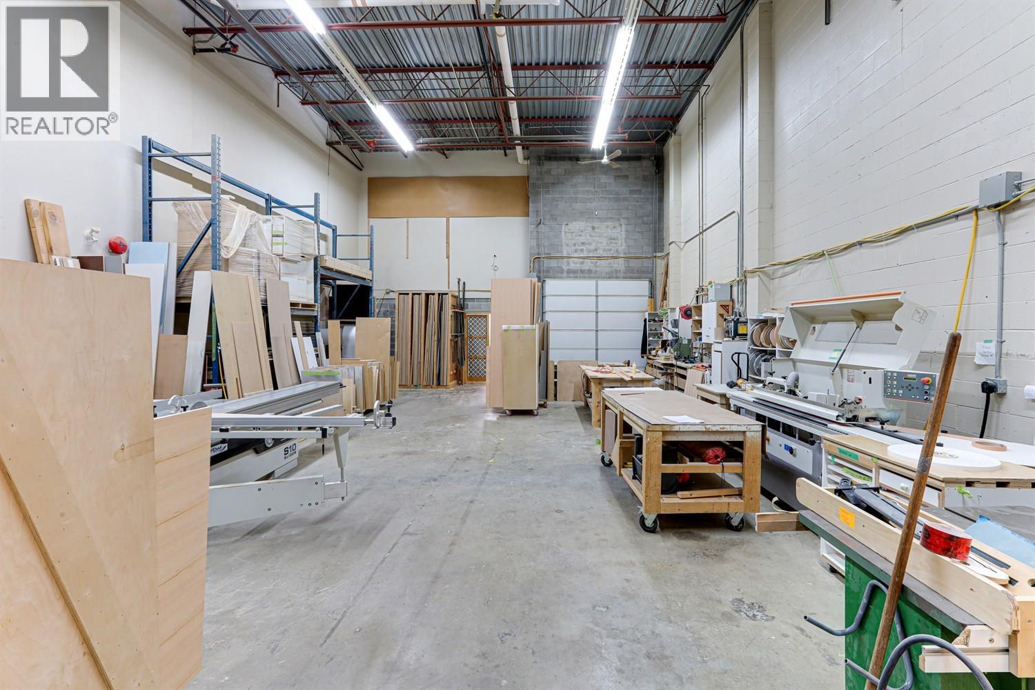 2572 Davies Avenue, Port Coquitlam, British Columbia  V3C 2J9 - Photo 30 - C8073395