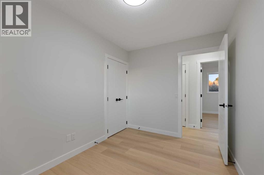 127 Pensville Road Se, Calgary, Alberta  T2A 3Y7 - Photo 14 - A2267797