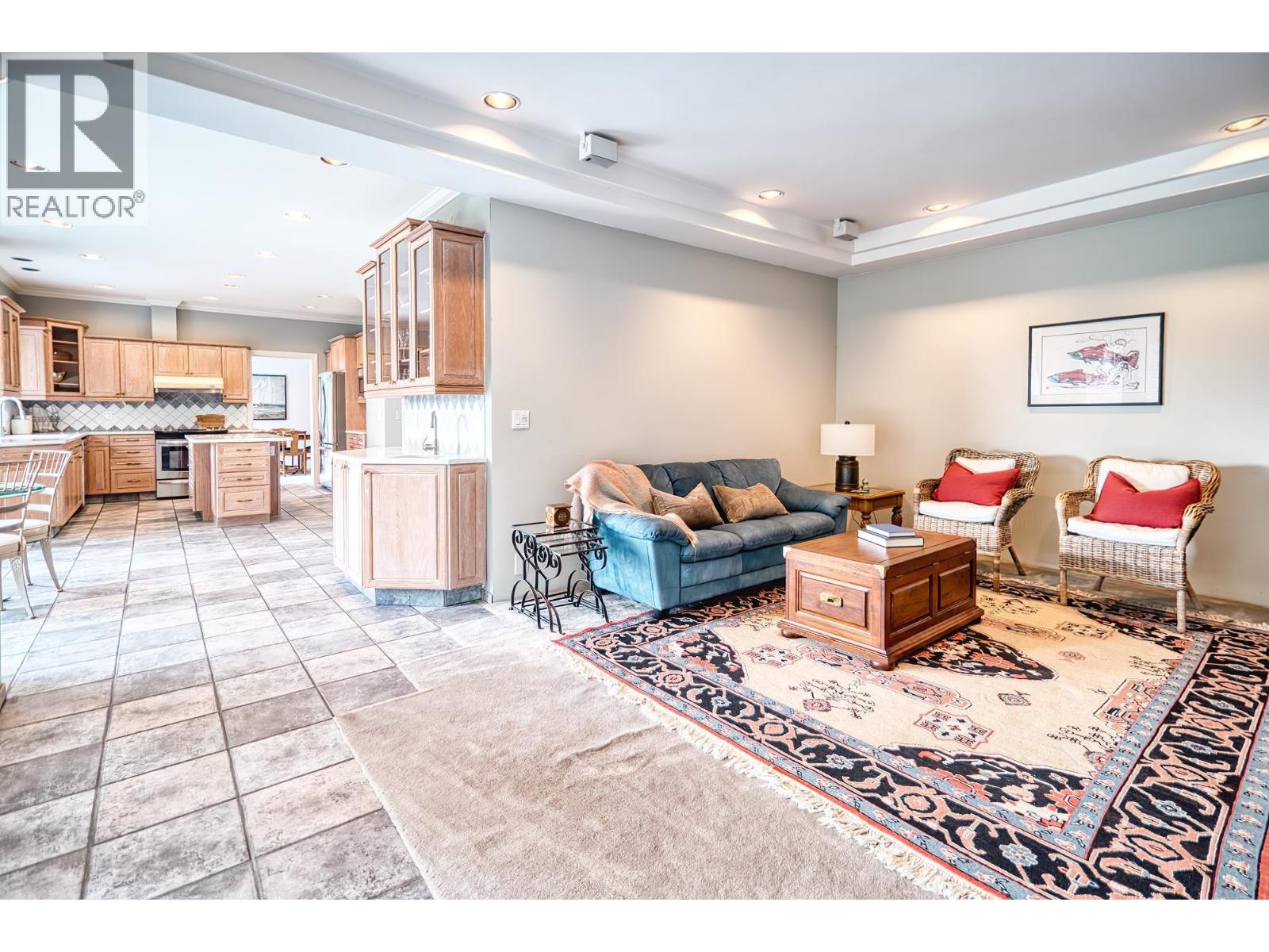 1501 Vernon Drive, Gibsons, British Columbia  V0N 1V5 - Photo 15 - R2994729