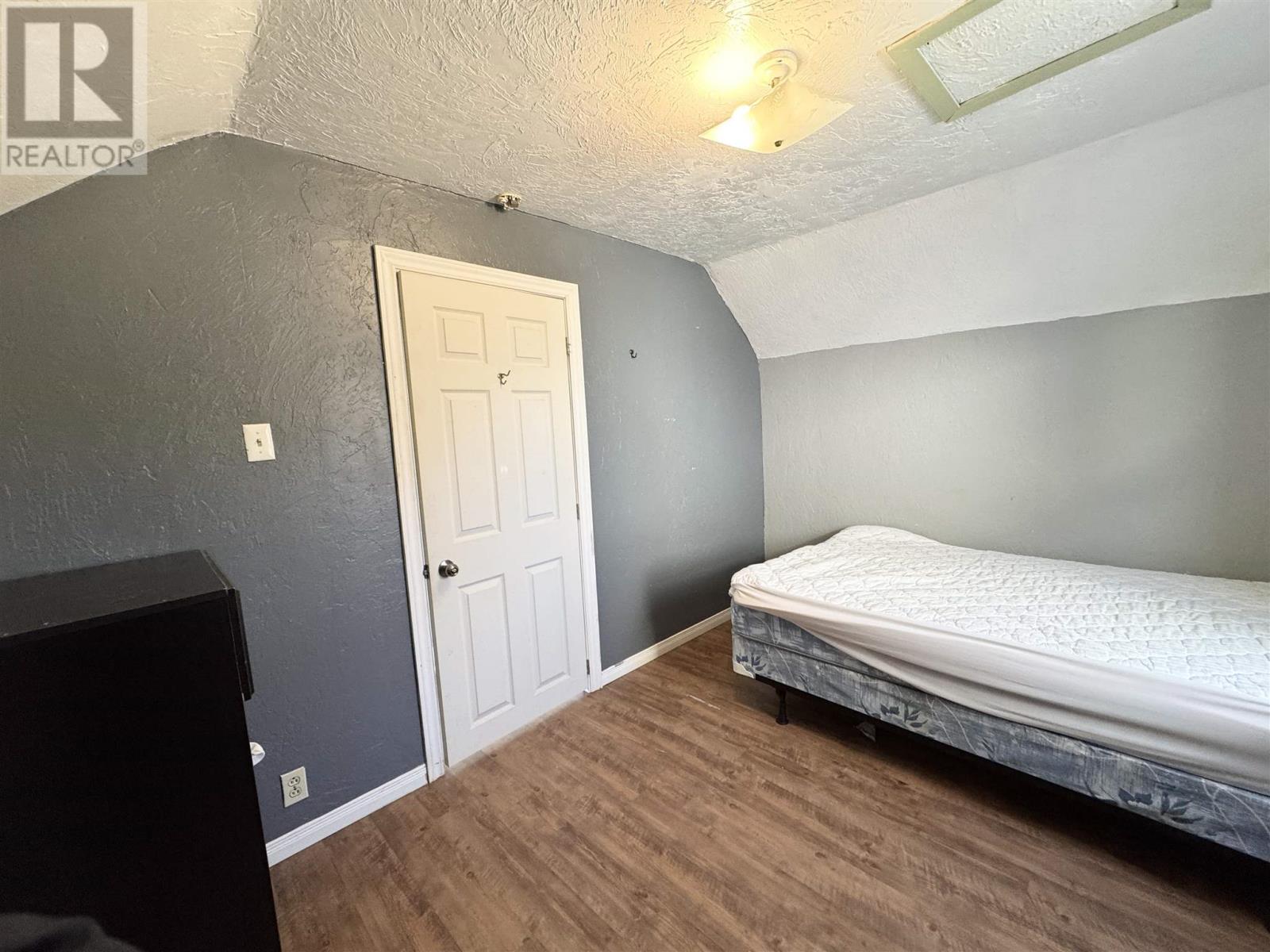 41 Elgin St, Chapleau, Ontario  P0M 1K0 - Photo 27 - SM253177