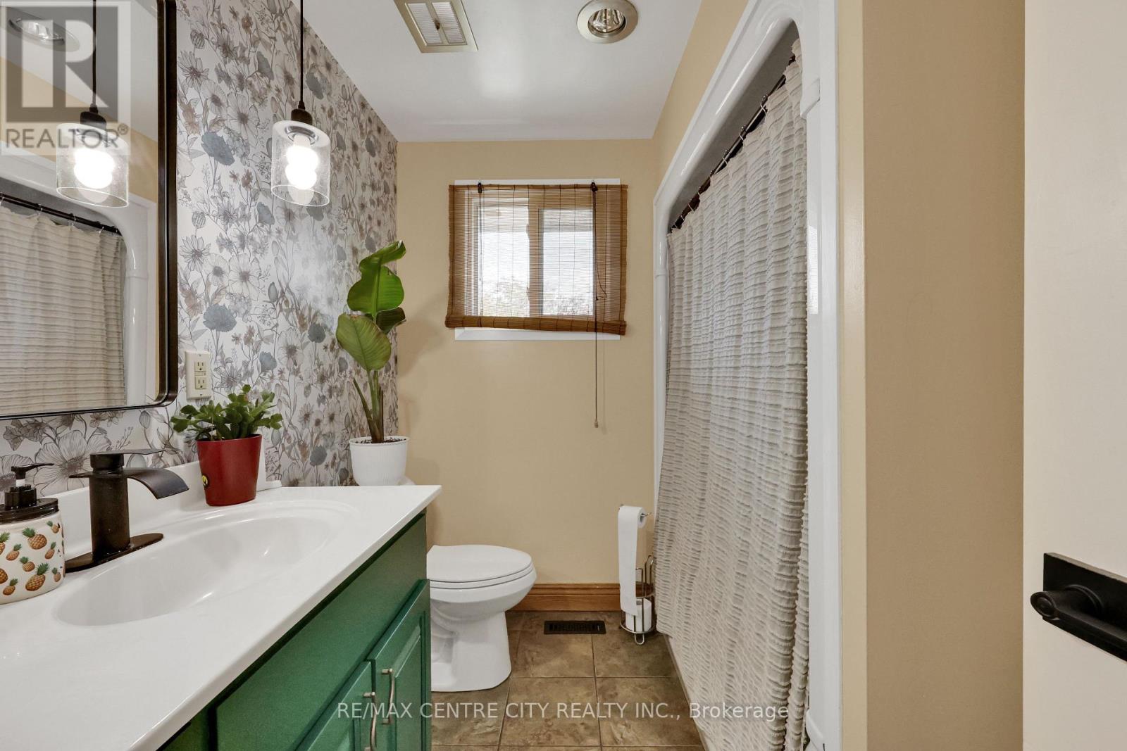 141 St Andrew Street E, Aylmer, Ontario  N5H 2N2 - Photo 24 - X12508134